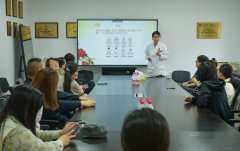���ͬ�ġ�ҽ·ͬ��ح����гȤ ƽ�����ģ���������ҽҽԺ�߽�������¥�չ��������